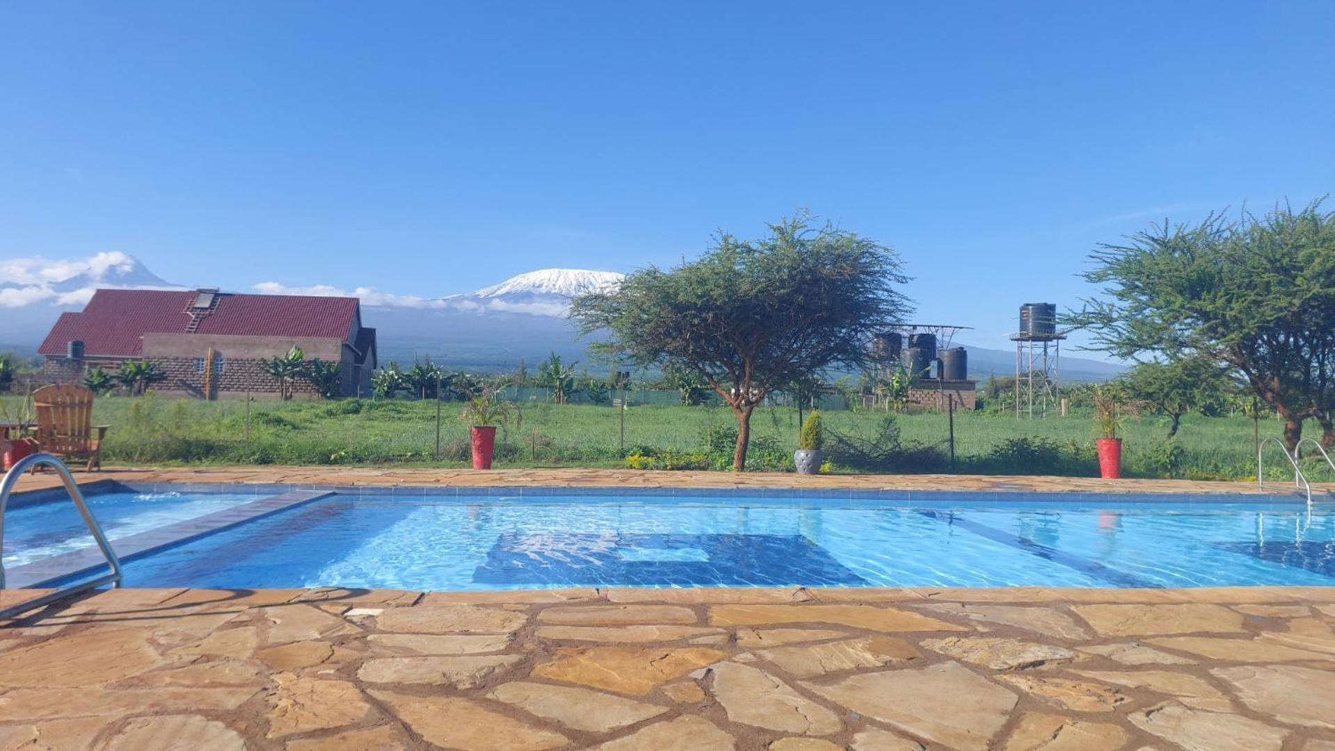 Amboseli Glass House Oloitokitok Εξωτερικό φωτογραφία